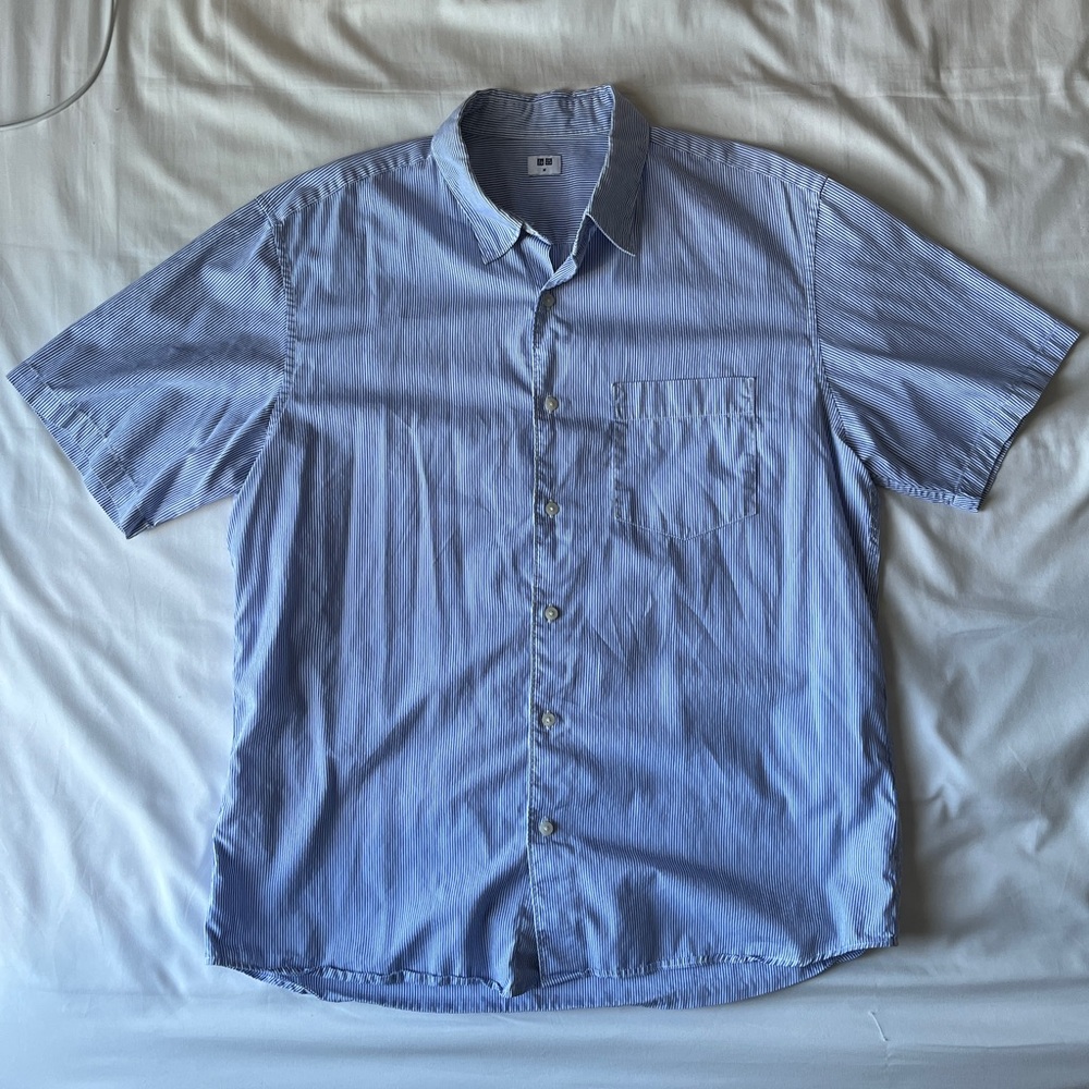 UNIQLO Blue Casual Button Down Shirt Lightweight Cotton